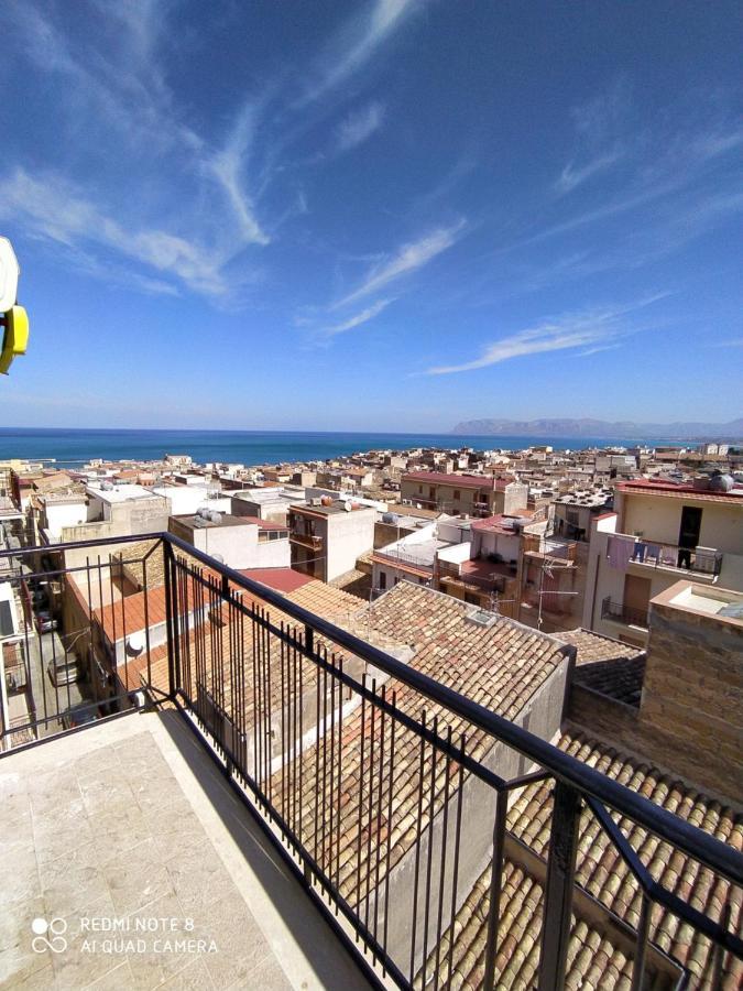Attico Gloria & Greta Lägenhet Castellammare del Golfo Exteriör bild